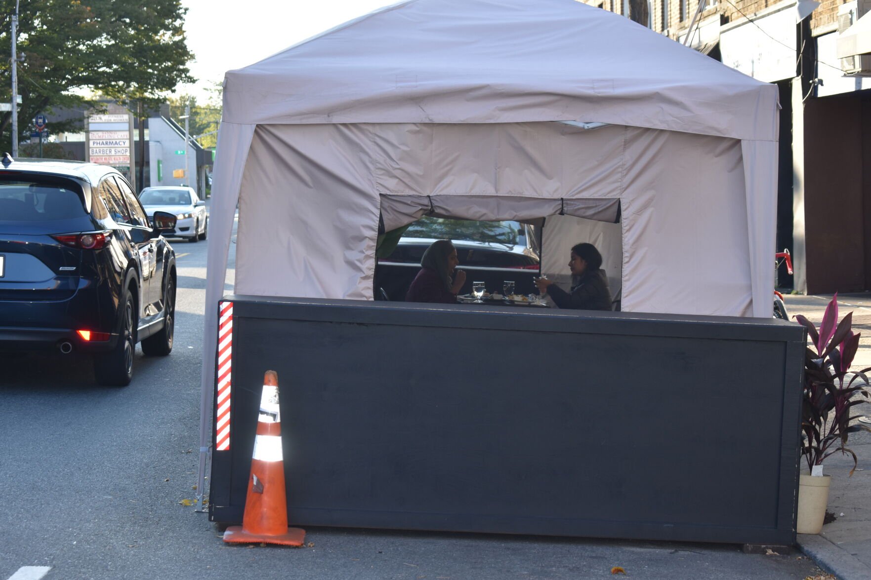 Cuomo places curfew on major spreaders